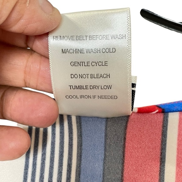 Wrapper Multicolor Striped Dress size L. Ribbon sash, Stretchy, July 4th - Picture 8 of 10